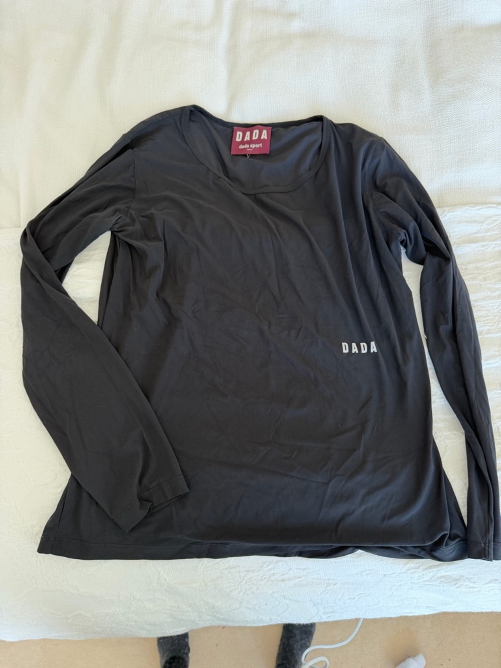 Dada sport Black Long Sleeve Crewneck Tee size small